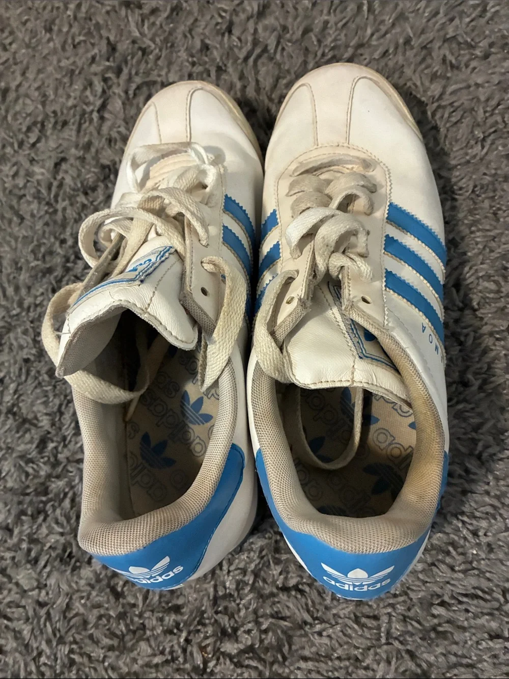 White adidas Samoa
